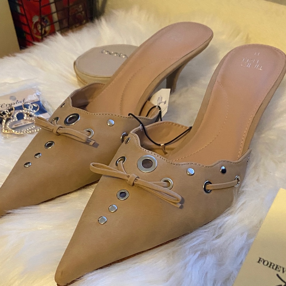 Tan Mules - Picture 2 of 4